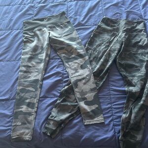 Camouflage Leggings - Gray and Black 7/8 length